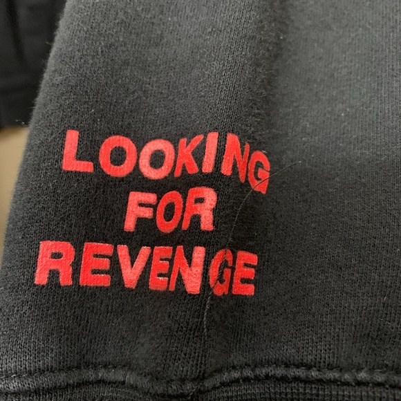 ❌SOLD❌DRAKE LOOKING FOR REVENGE 2016 TOUR Medium - Picture 3 of 9